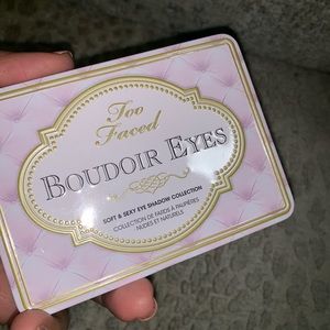 Too Faced Boudoir Eyes